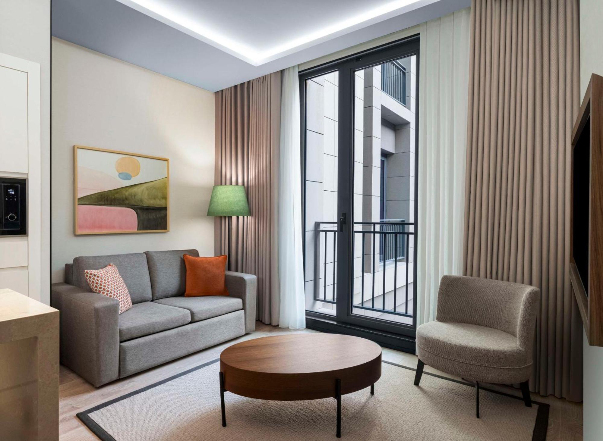 Altunizade Suites Istanbul, Curio Collection By Hilton 外观 照片